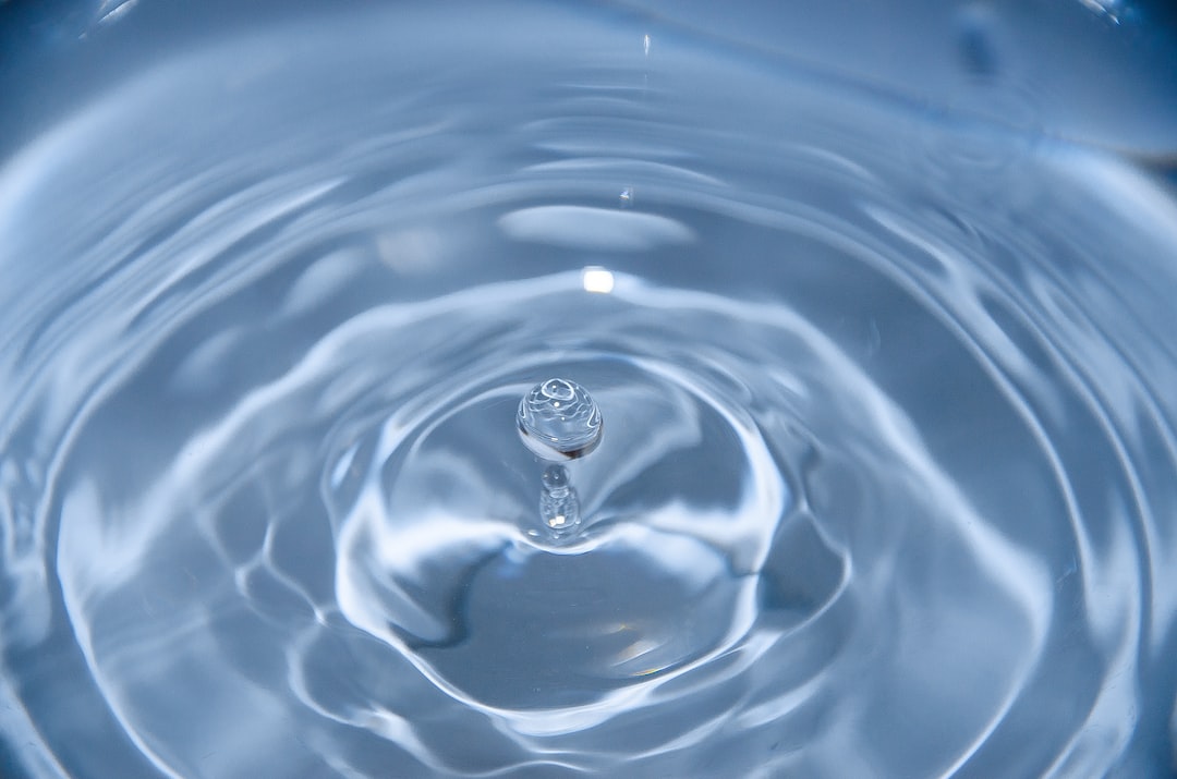 Filtry wody dla zdrowia i bezpieczeństwa: Jak filtracja wpływa na jakość wody pitnej i ochronę zdrowia?